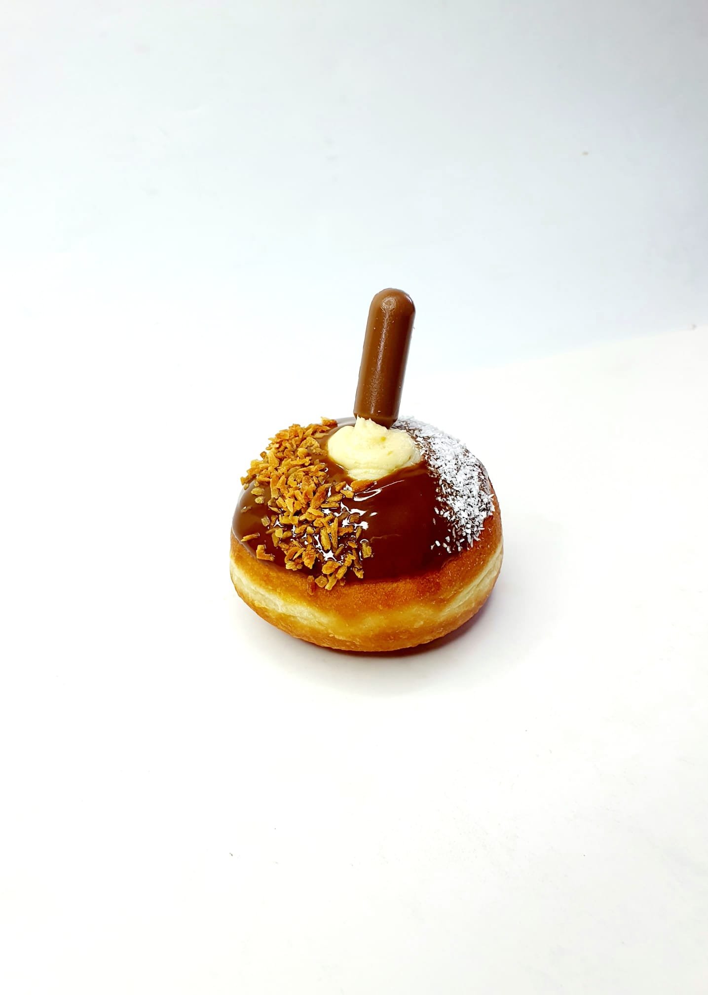 סופגניית דולצ'ה דה לה קסה – קרמל פרימיום בעבודת יד